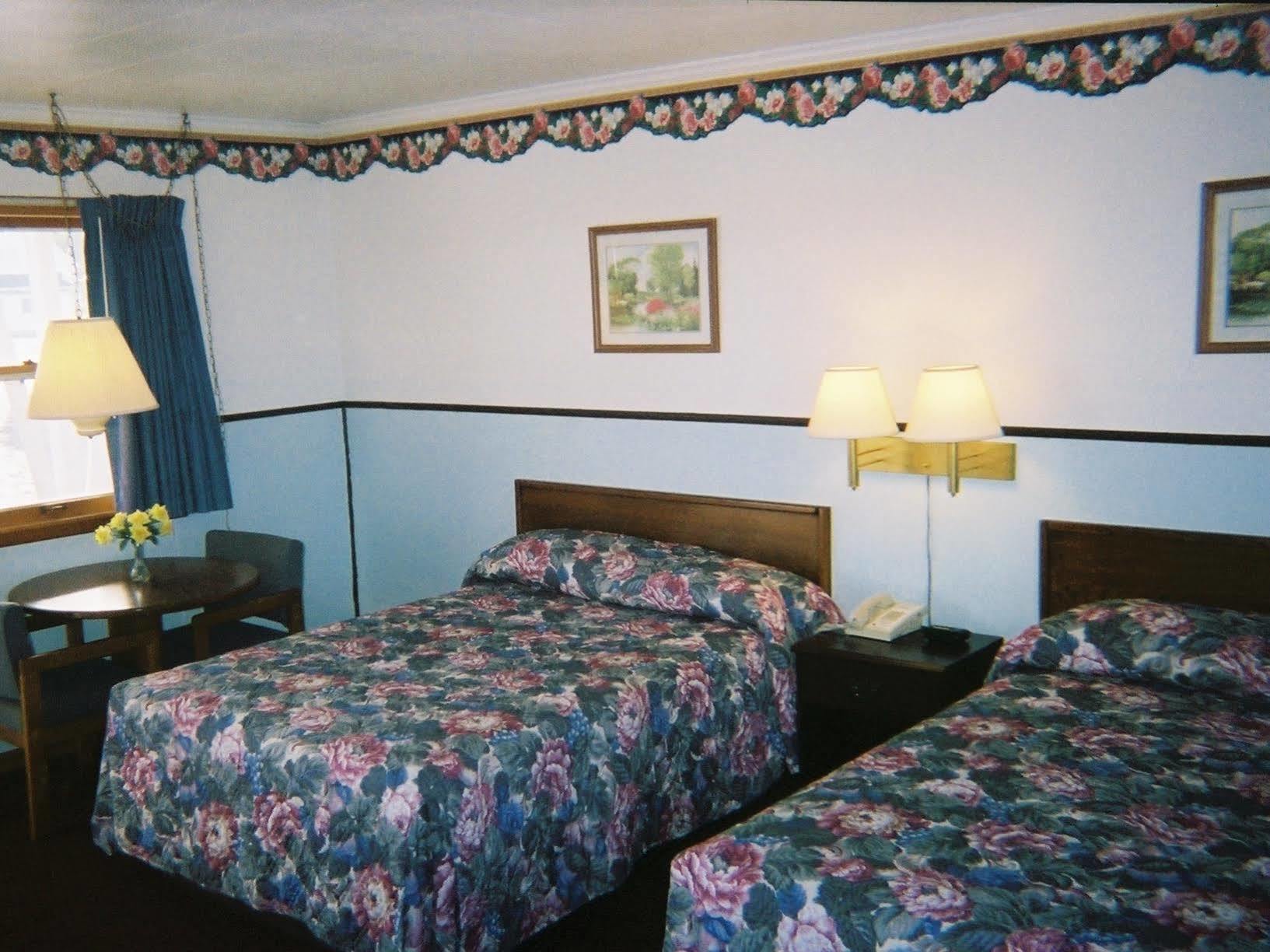 Rainbow Motel Montpelier Exterior foto